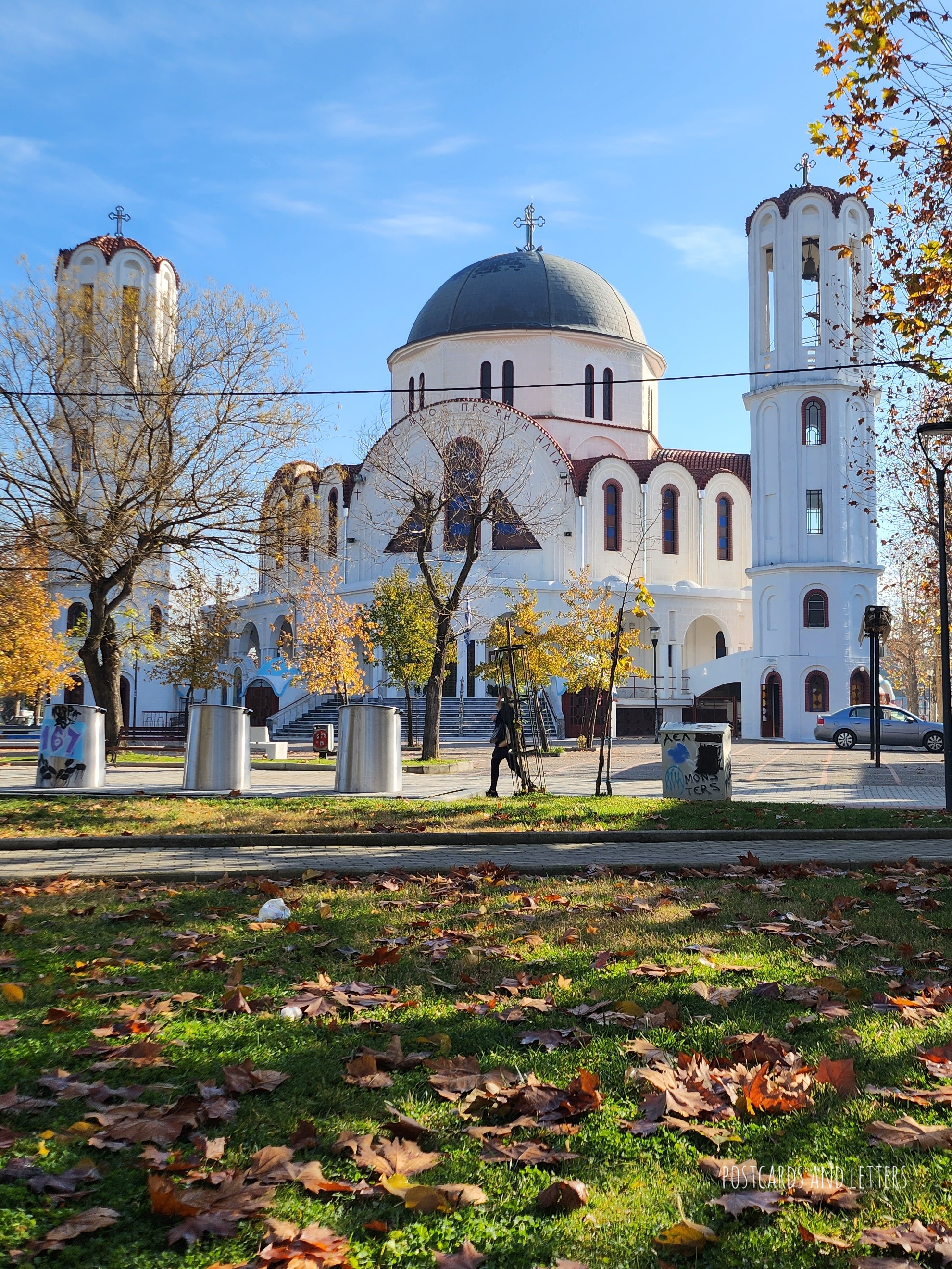 Corporate Chains, Corporate life